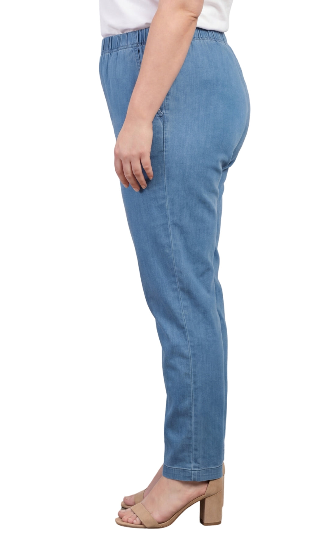 Women's Lightweight Pull-On Denim Jeans with Elastic Waist