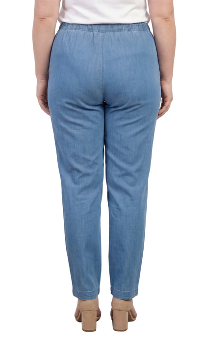 Women's Lightweight Pull-On Denim Jeans with Elastic Waist