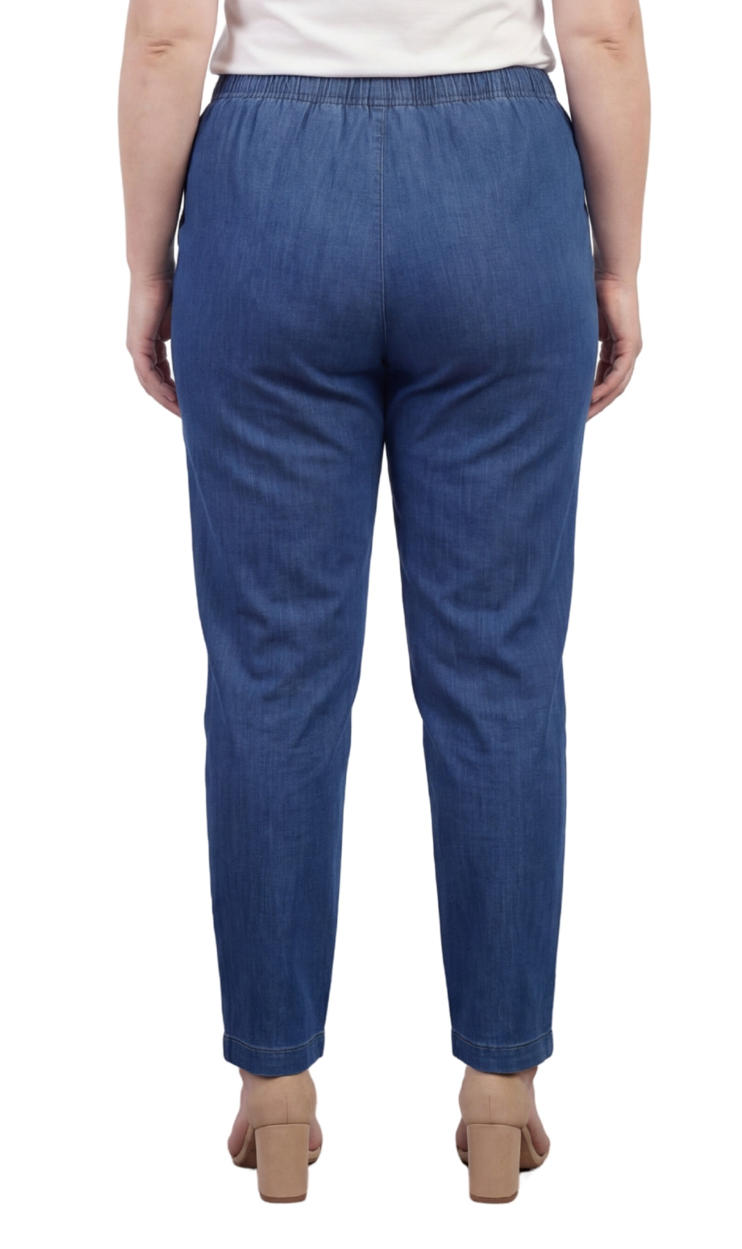 Women's Lightweight Pull-On Denim Jeans with Elastic Waist