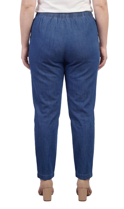 Women's Lightweight Pull-On Denim Jeans with Elastic Waist