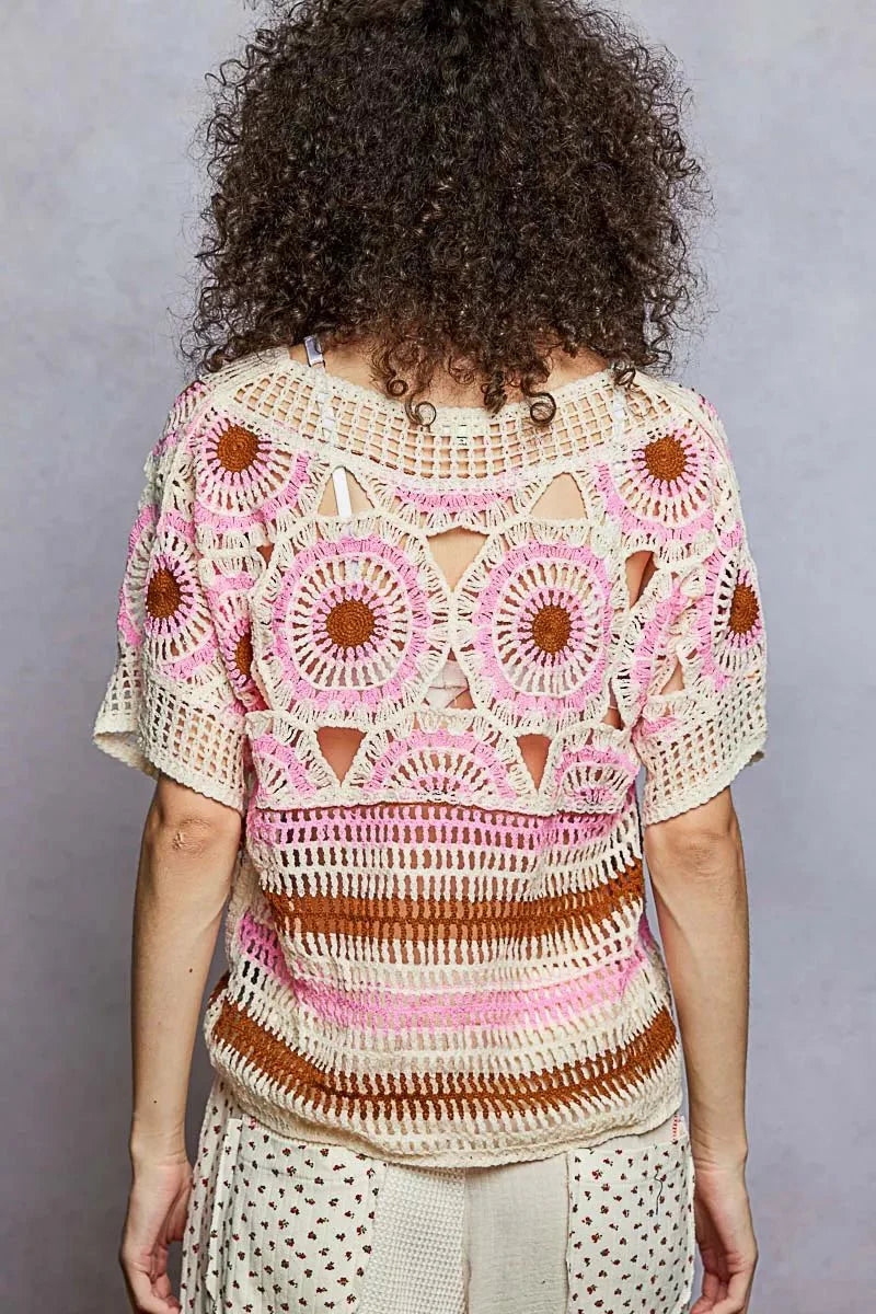 Weave Pattern Crochet Top with Short Sleeves and Border Accents