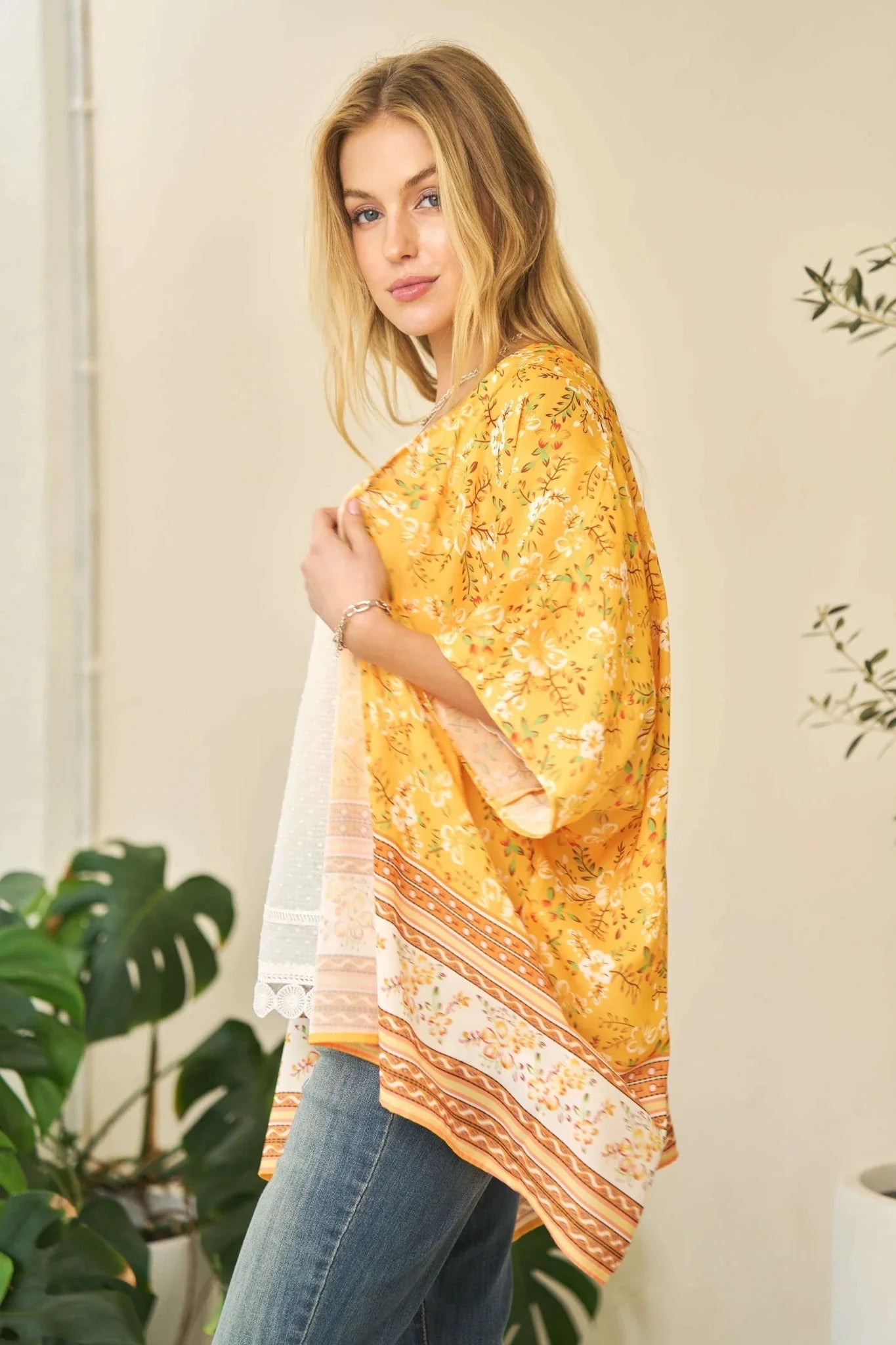 Davi & Dani Floral Kimono Cover Up - Short Sleeve Loose Fit
