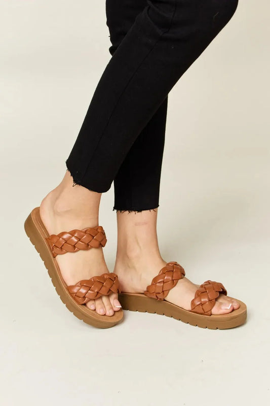 WILD DIVA Dual Band Platform Sandals for Effortless Style and Comfort