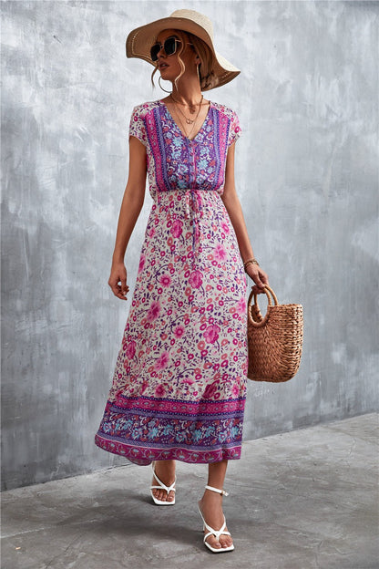 V-Neck Maxi Dress with Short Sleeves and Stunning Print