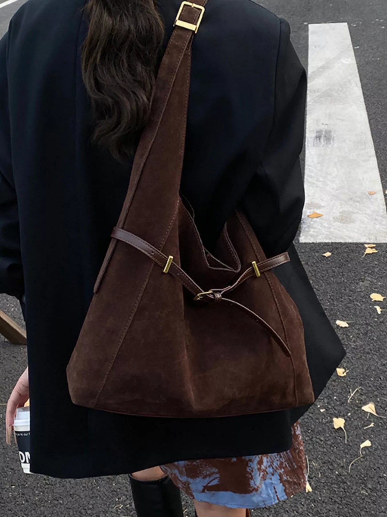 Buckle Adjustable Strap Shoulder Bag for Versatile Everyday Use