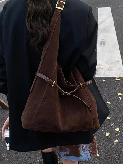 Buckle Adjustable Strap Shoulder Bag for Versatile Everyday Use