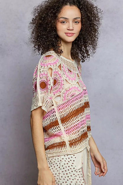 Weave Pattern Crochet Top with Short Sleeves and Border Accents